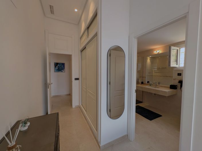 Image No.23-2 Bed Apartment for sale