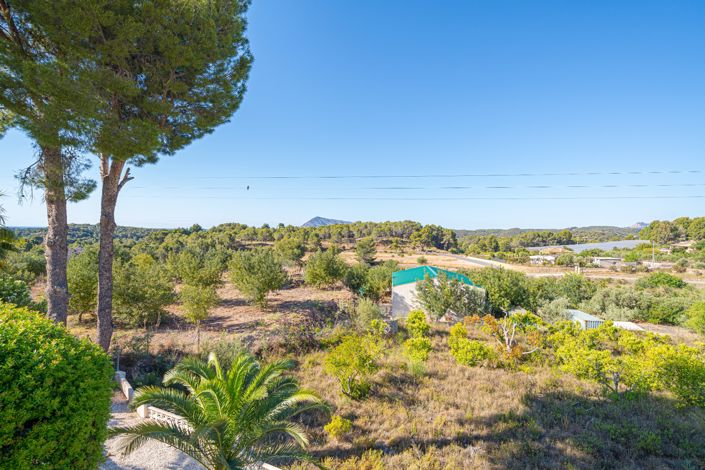 Image No.42-3 Bed Villa for sale