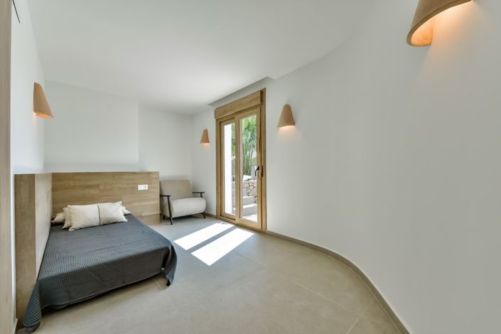 Image No.37-5 Bed Villa for sale