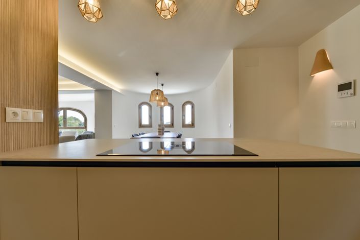 Image No.49-5 Bed Villa for sale