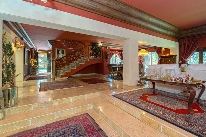 Image No.12-5 Bed Villa for sale