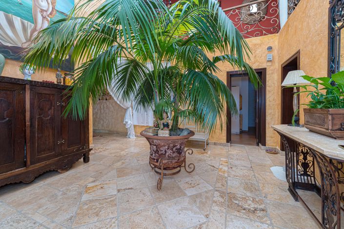 Image No.14-5 Bed Villa for sale