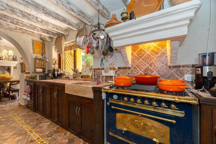 Image No.19-5 Bed Villa for sale