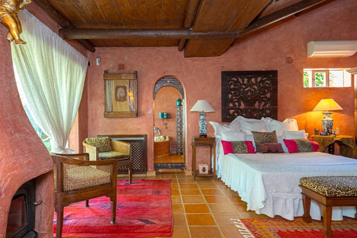 Image No.25-5 Bed Villa for sale