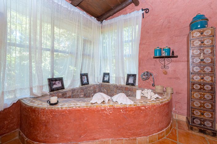 Image No.30-5 Bed Villa for sale