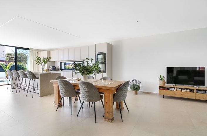 Image No.17-4 Bed Villa for sale