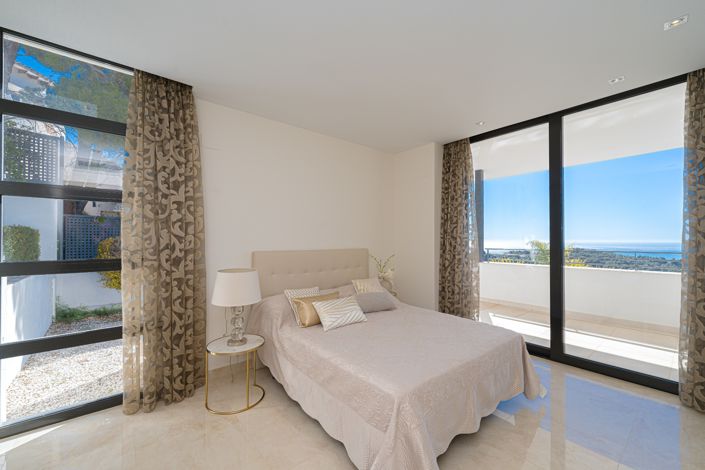 Image No.23-6 Bed Villa for sale