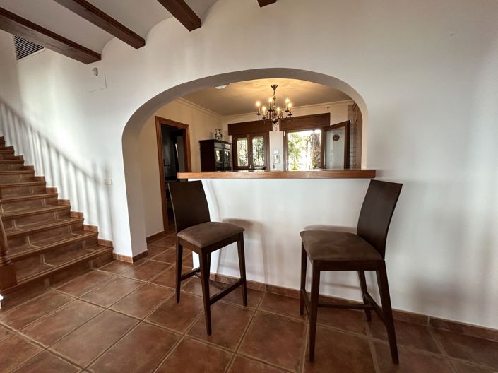 Image No.14-5 Bed Villa for sale