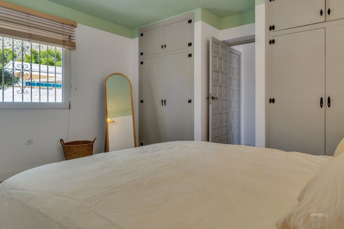 Image No.19-3 Bed Villa for sale