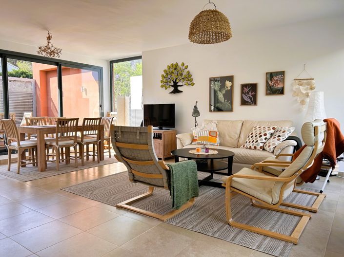 Image No.13-3 Bed Villa for sale