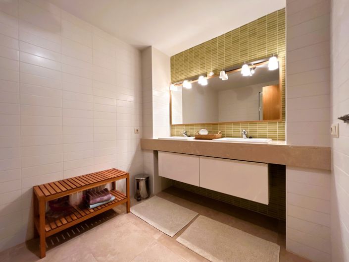 Image No.30-3 Bed Villa for sale