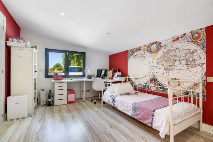 Image No.13-3 Bed Villa for sale