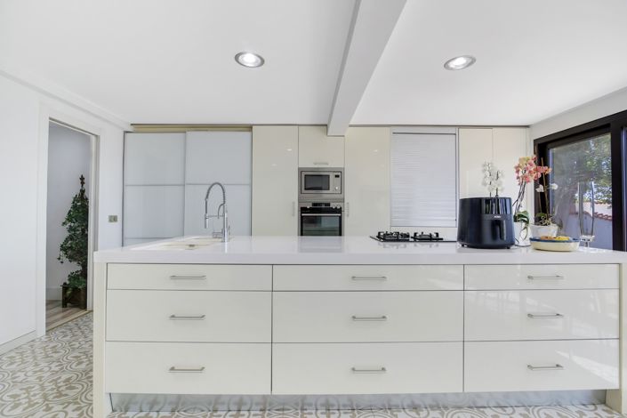 Image No.9-3 Bed Villa for sale