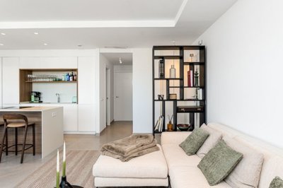 o1j1icj3vi1qj81dqda111q1mnum2j