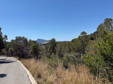 o1j2c3l8h0196h13l56sr1f025d1m