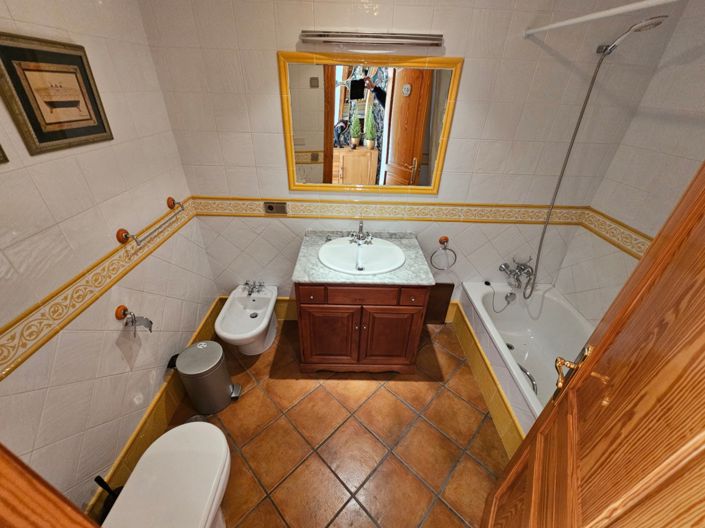 Image No.32-Villa de 6 chambres à vendre à Alicante