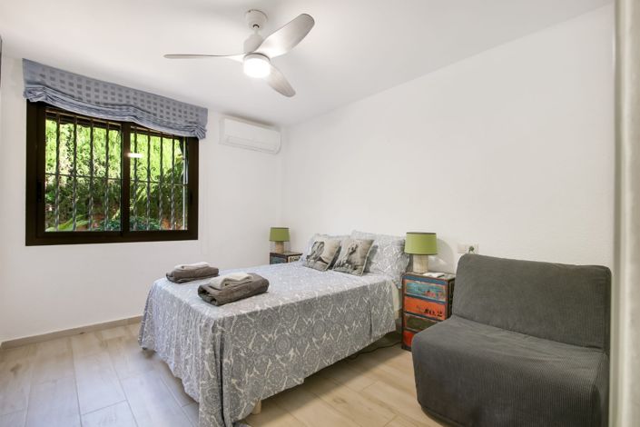 Image No.22-5 Bed Villa for sale