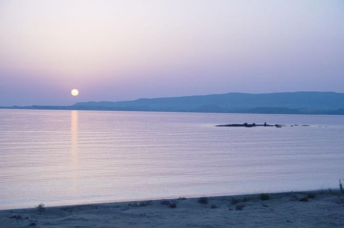 Image No.20-Un hôtel de 13 chambres à vendre à Minies