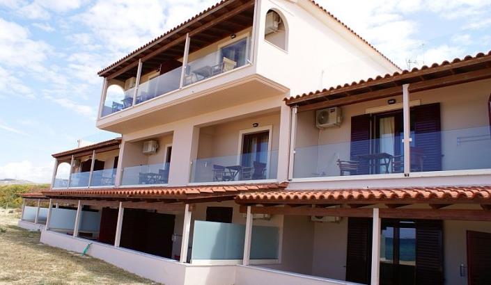 Image No.4-Un hôtel de 13 chambres à vendre à Minies