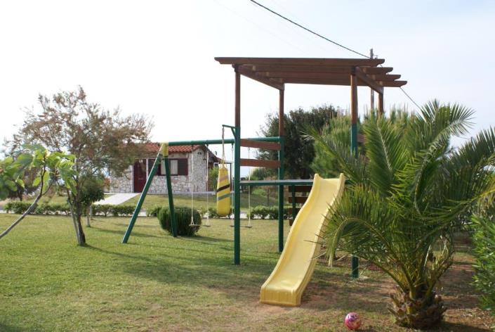 Image No.12-Un hôtel de 13 chambres à vendre à Minies