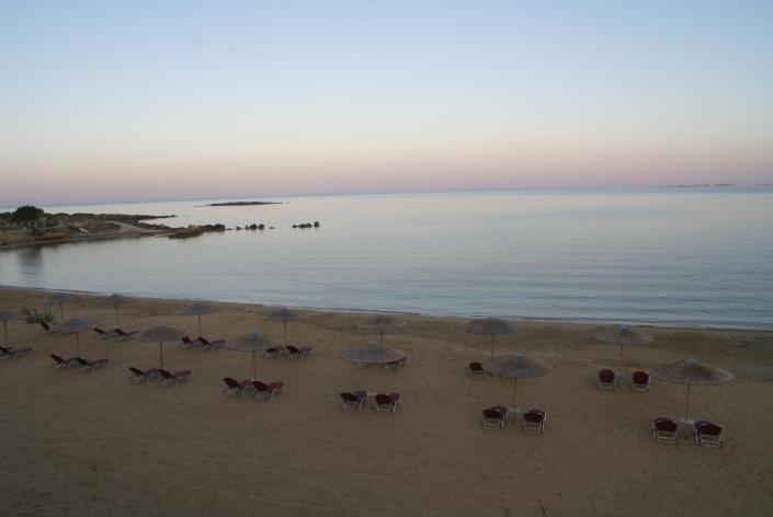 Image No.22-Un hôtel de 13 chambres à vendre à Minies