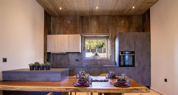 Image No.10-2 Bed House/Villa for sale