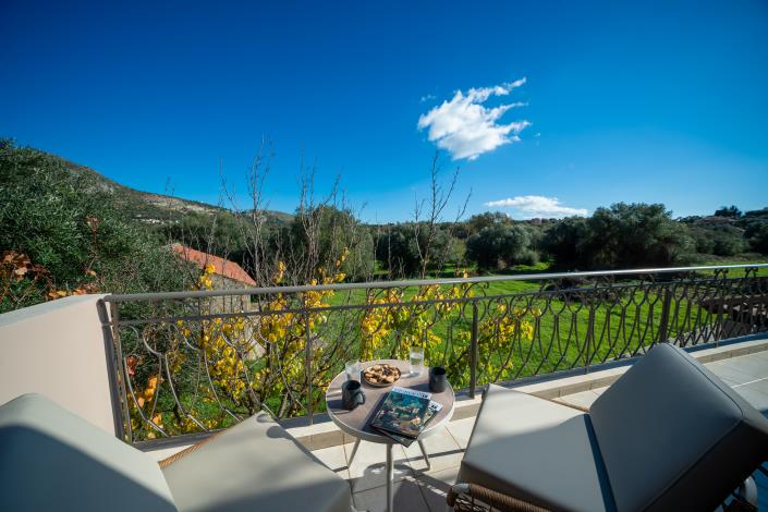 Image No.4-6 Bed Villa for sale