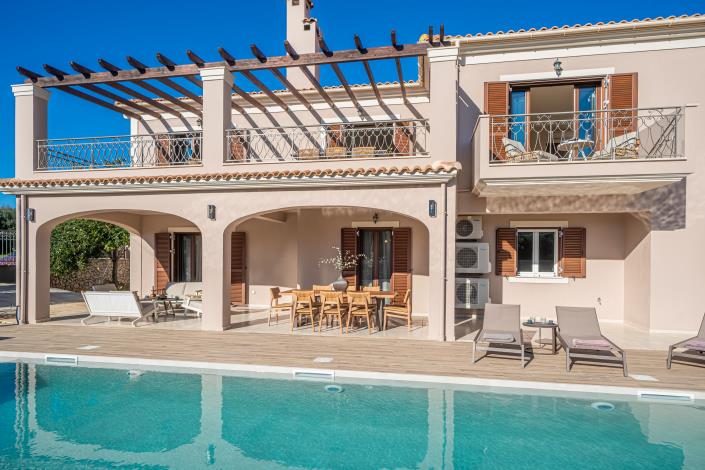 Image No.9-6 Bed Villa for sale