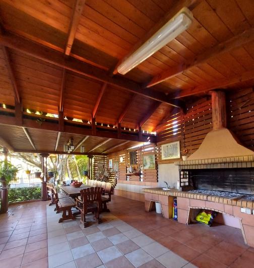 Image No.10-5 Bed Villa / Detached for sale