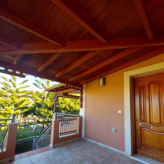 Image No.14-5 Bed Villa / Detached for sale