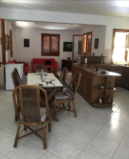 Image No.14-3 Bed Maisonette for sale