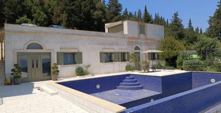 Image No.2-Villa à vendre à Kaminarata