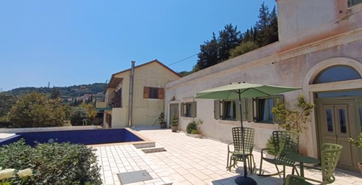 Image No.3-Villa à vendre à Kaminarata