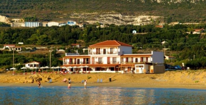 Image No.7-Un hôtel à vendre à Minies