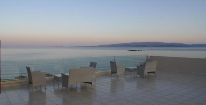 Image No.22-Un hôtel à vendre à Minies