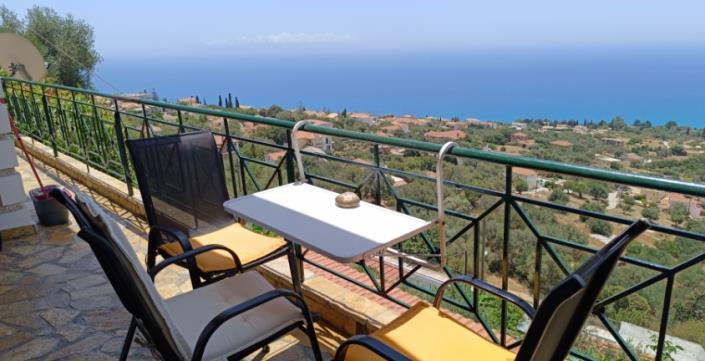 Image No.50-Maison de 8 chambres à vendre à Vlachata