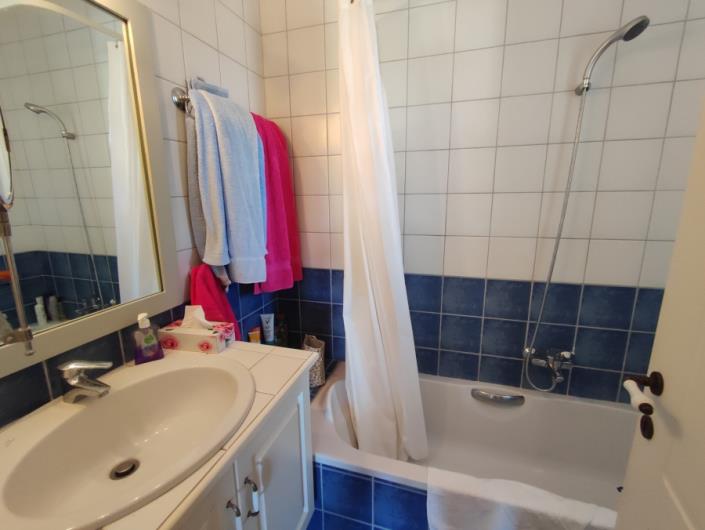 Image No.8-3 Bed House for sale