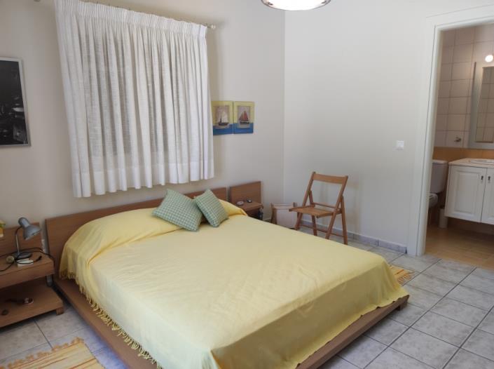 Image No.17-3 Bed House for sale