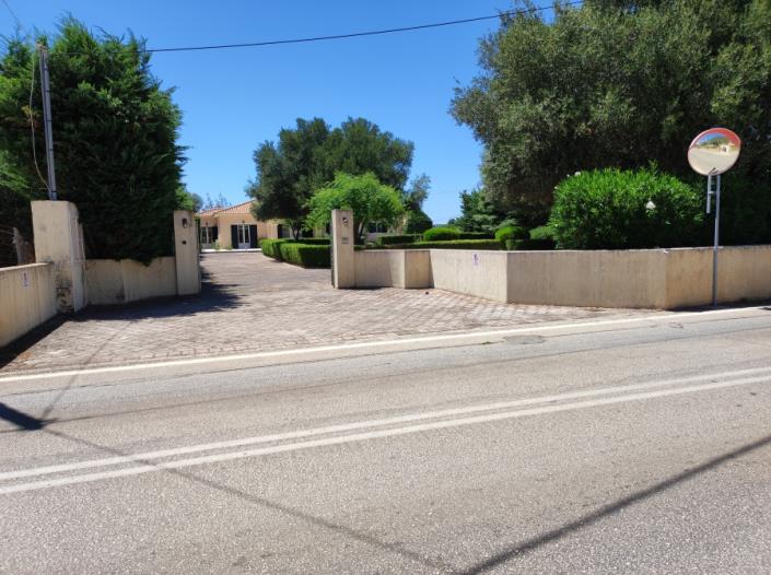 Image No.40-3 Bed House for sale