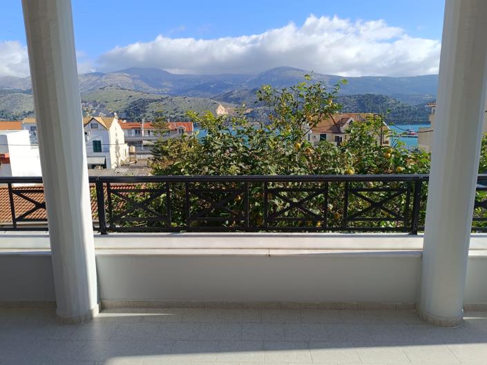 Image No.19-4 Bed House for sale