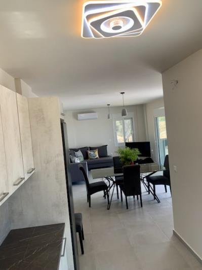 Image No.7-Villa de 4 chambres à vendre à Dilinata