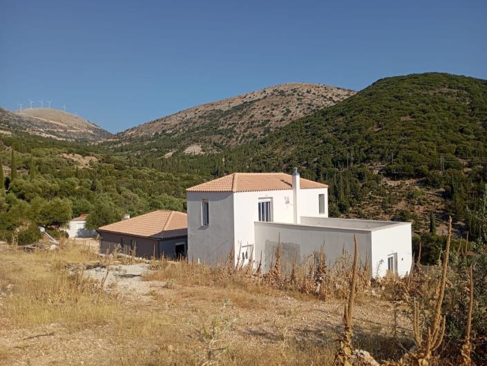 Image No.3-Villa de 4 chambres à vendre à Dilinata