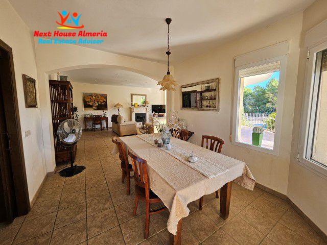 Image No.18-4 Bed Villa for sale