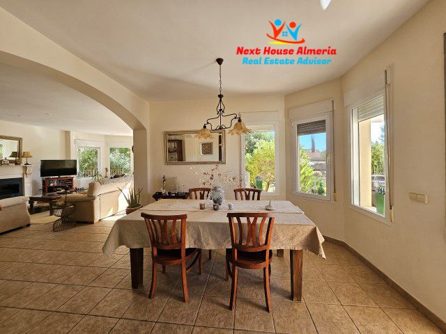 Image No.22-4 Bed Villa for sale