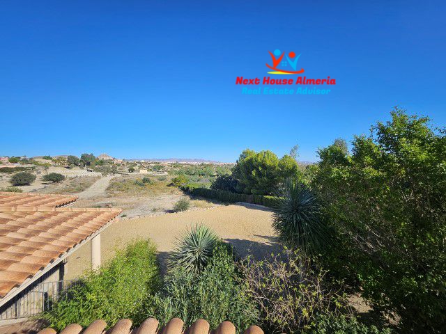 Image No.51-4 Bed Villa for sale