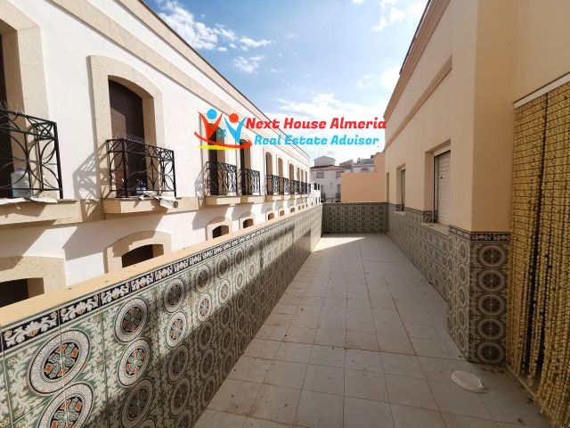 Image No.17-3 Bed Apartment for sale