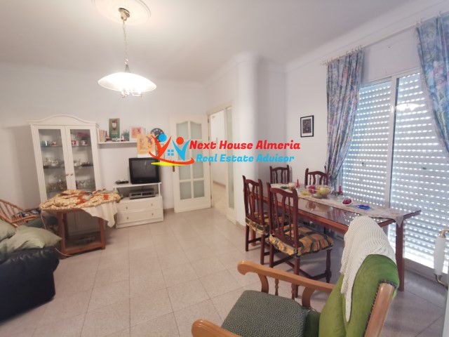 Image No.40-3 Bed Apartment for sale