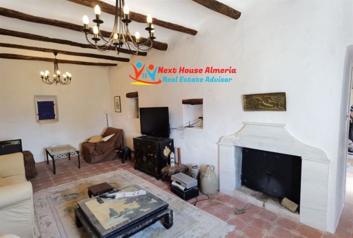 Image No.21-Maison de campagne de 6 chambres à vendre à Lúcar