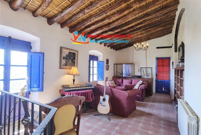 Image No.30-Maison de campagne de 6 chambres à vendre à Lúcar