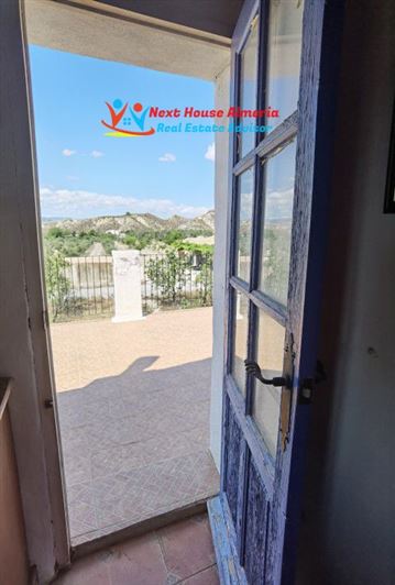 Image No.32-Maison de campagne de 6 chambres à vendre à Lúcar